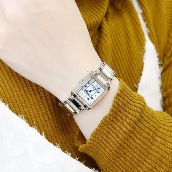 ساعت سیتیزن Citizen زنانه اکودرایو مدل EW5600-87D