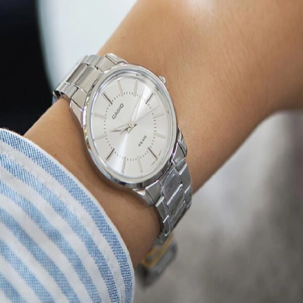 ساعت کاسیو CASIO زنانه مدل LTP-1303D-7A