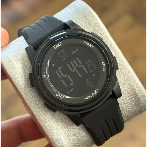 ساعت کیو اند کیو unisex Q&Q مدل M209J008Y صفحه مشکی